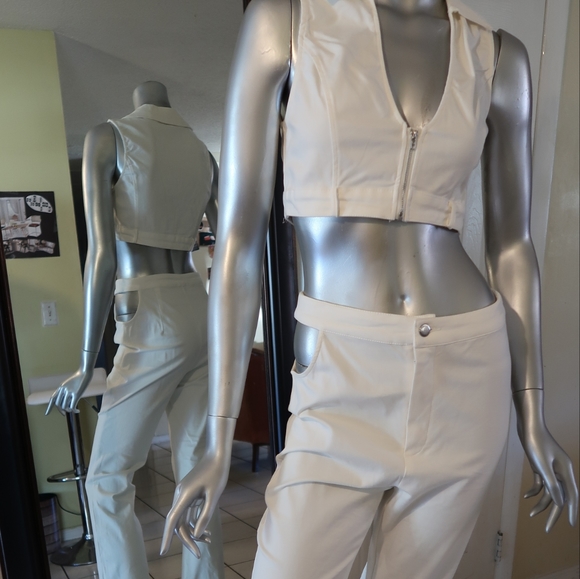 Pant Set - Picture 4 of 7